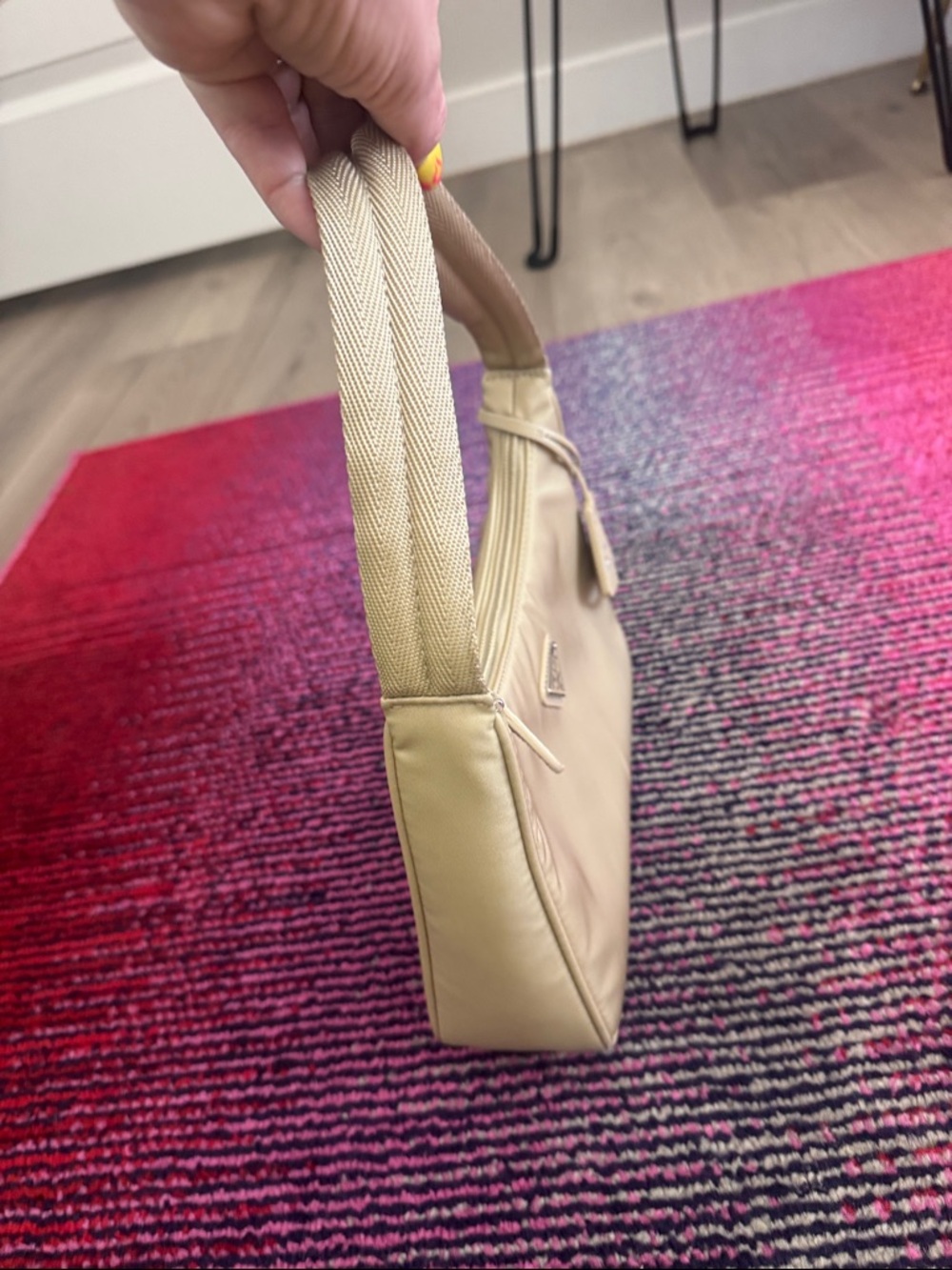 Prada Beige Nylon Shoulder Bag with Leather Tag- re-edition 2000 - Picture 7 of 9